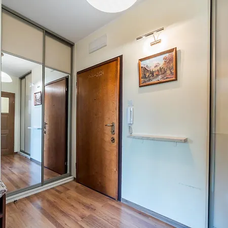 Daire Piatkowska Comfort By Bookinghost