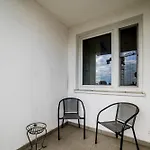 Apartment Piatkowska Comfort By Bookinghost *